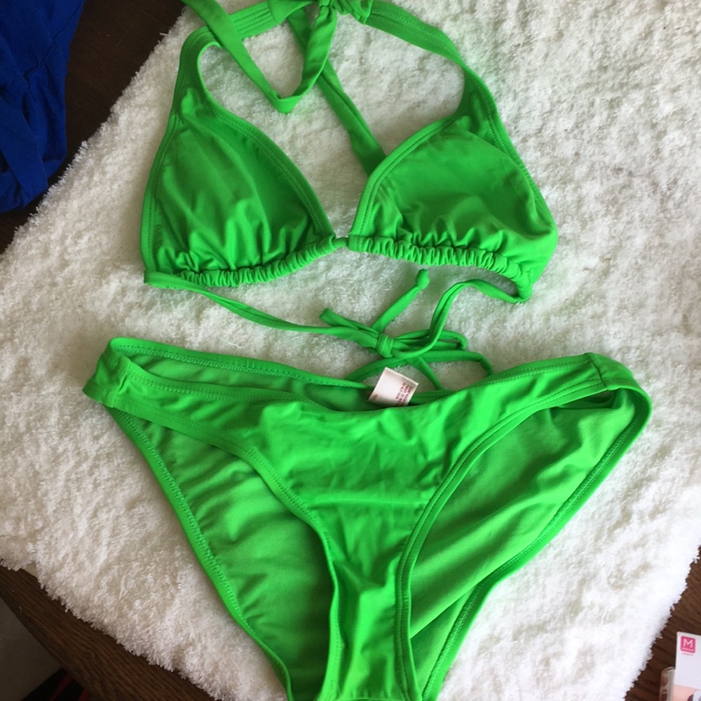 Arizona green bikini 👙